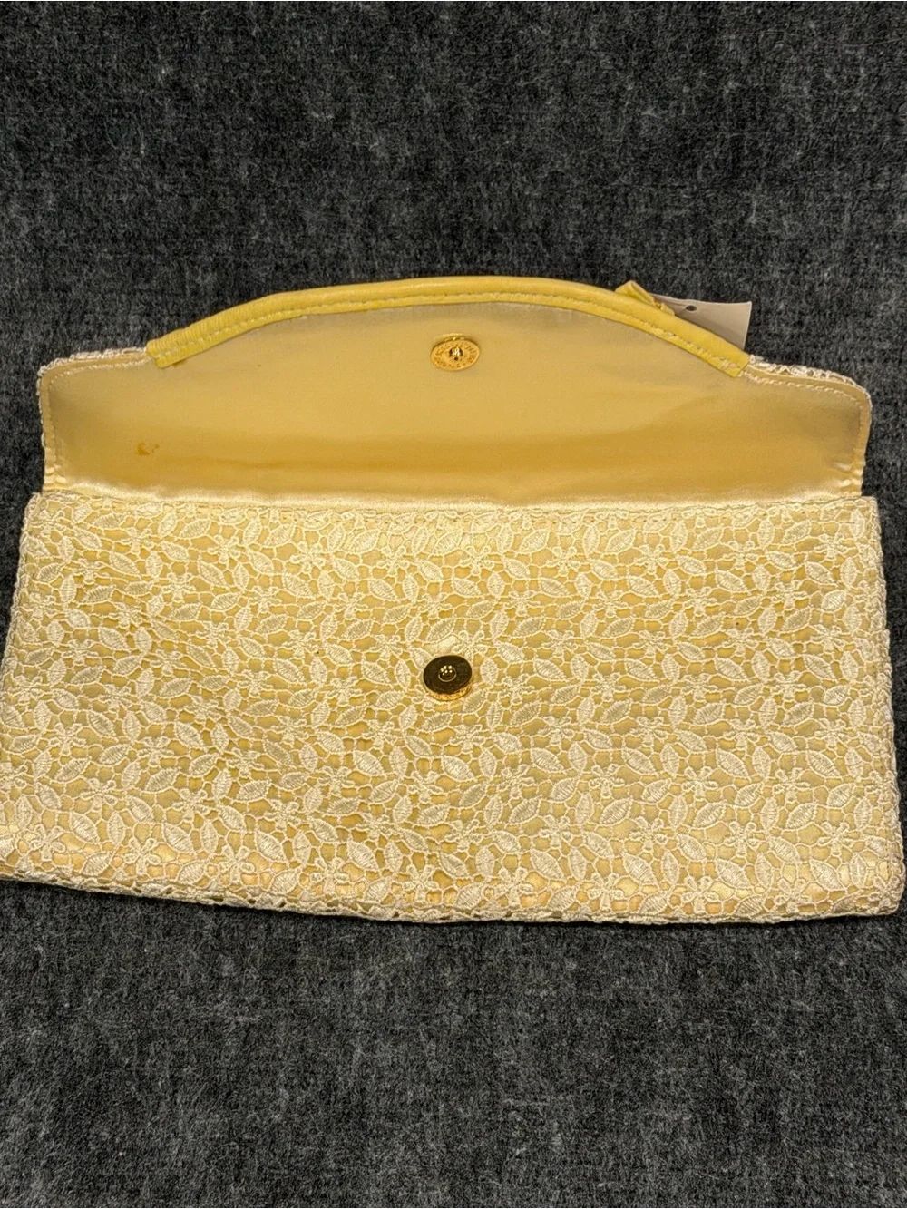 Vintage Banana Republic Women's Canary Yellow Clutch White Lace Overlay NWT New - Picture 6 of 9